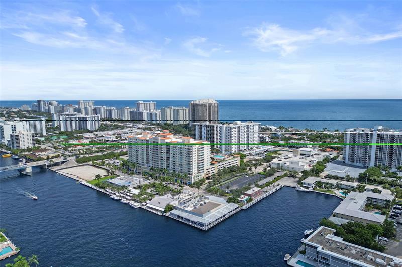 Image 36 of 49 For 3015 Ocean Blvd  15j