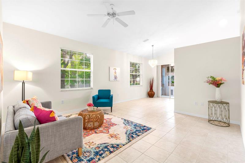 Image 19 of 33 For 2561 Aragon Blvd  1
