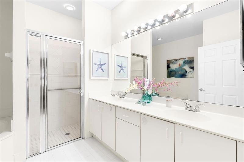 Image 7 of 33 For 2561 Aragon Blvd  1
