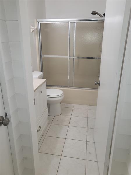 Image 12 of 14 For 2185 3rd St  