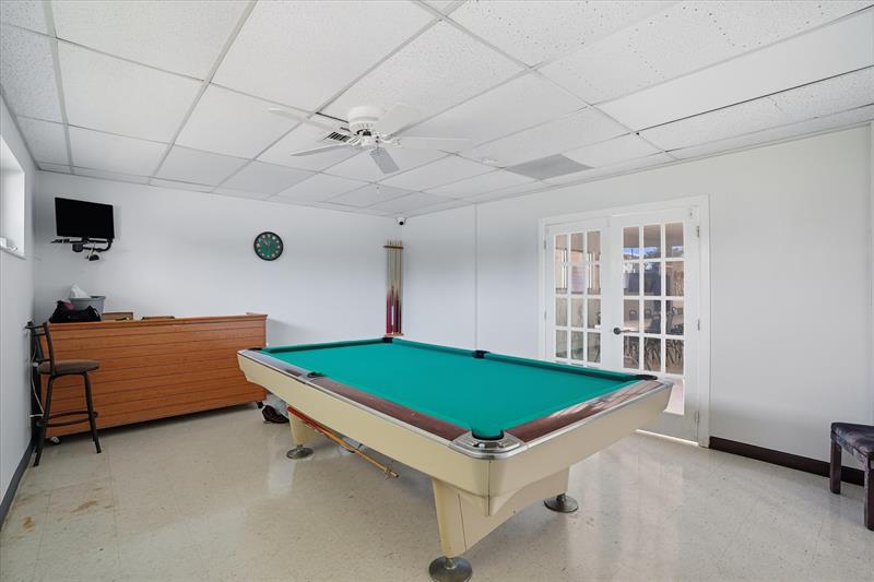 Image 24 of 29 For 5300 Washington St  J214