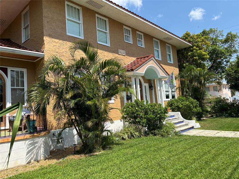 Details for 1611 Olive  , West Palm Beach, FL 33401