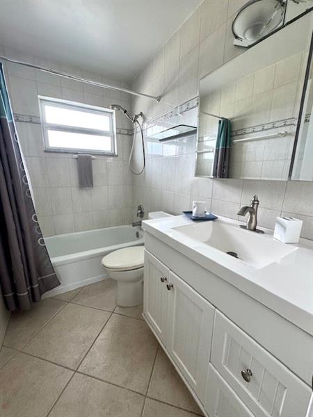 Image 9 of 34 For 1000 14  410