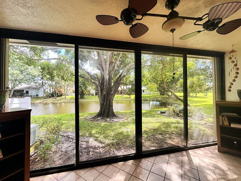 Image 14 of 34 For 10980 Lake Front Pl  10980