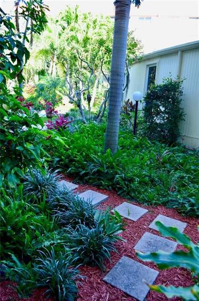 Image 23 of 23 For 5300 24th Ter  126c