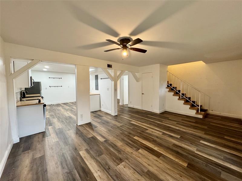 Image 3 of 16 For 53 Ann Lee Ln