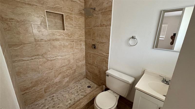 Image 11 of 22 For 5150 6 Av  132