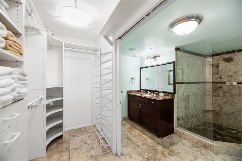 Image 13 of 59 For 2000 Ocean Dr  1810