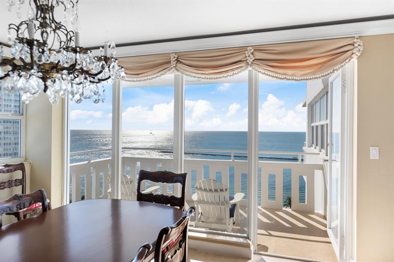 Image 25 of 59 For 2000 Ocean Dr  1810