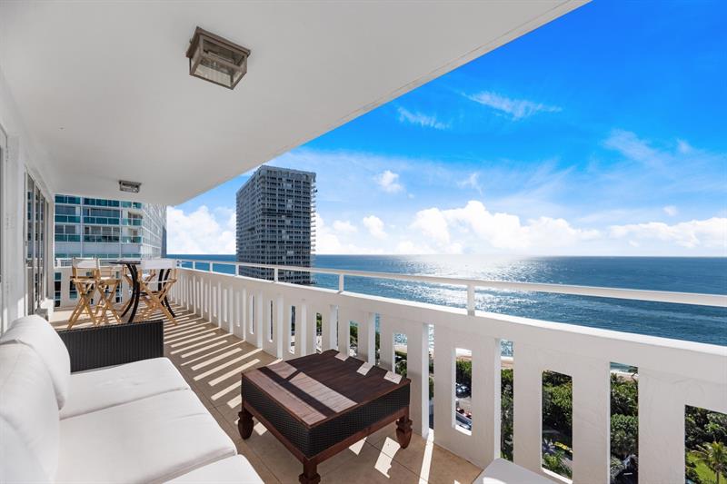 Image 40 of 59 For 2000 Ocean Dr  1810