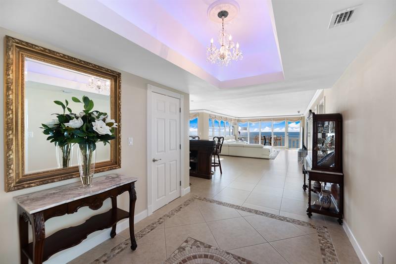 Image 44 of 59 For 2000 Ocean Dr  1810