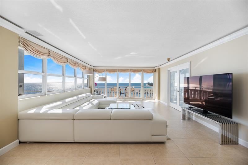 Image 5 of 59 For 2000 Ocean Dr  1810