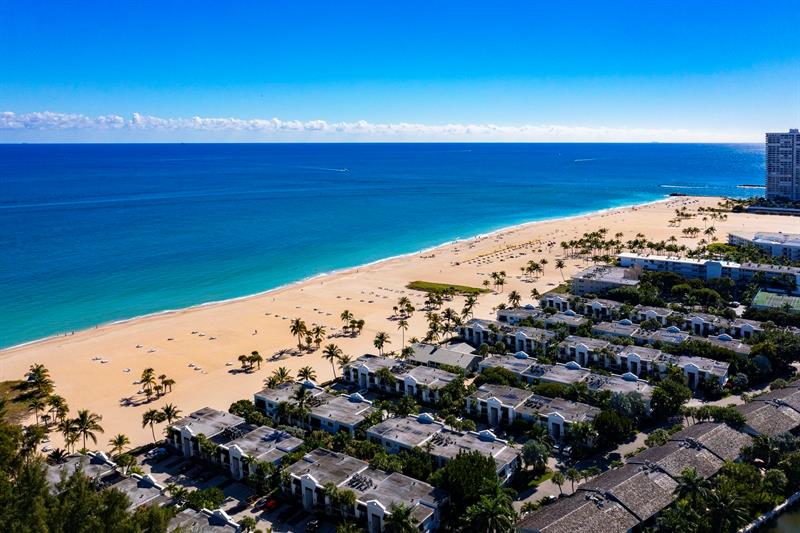 Image 51 of 59 For 2000 Ocean Dr  1810