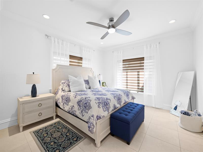 Image 24 of 36 For 2228 26th St