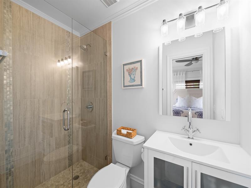 Image 25 of 36 For 2228 26th St