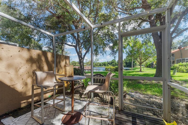 Image 21 of 25 For 7954 7th Ct  7954