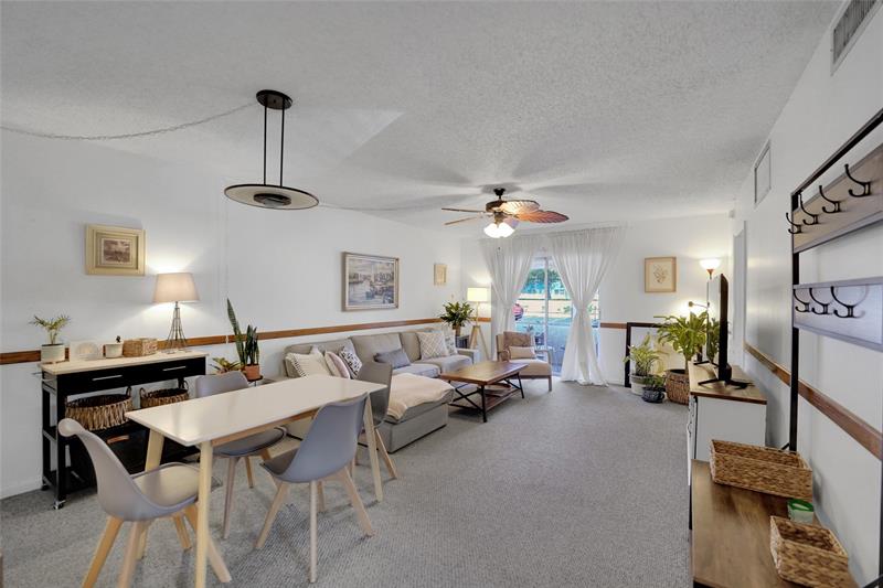 Image 11 of 34 For 257 Cypress Road  401