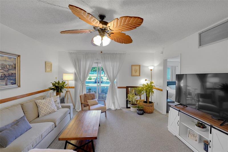 Image 7 of 34 For 257 Cypress Road  401