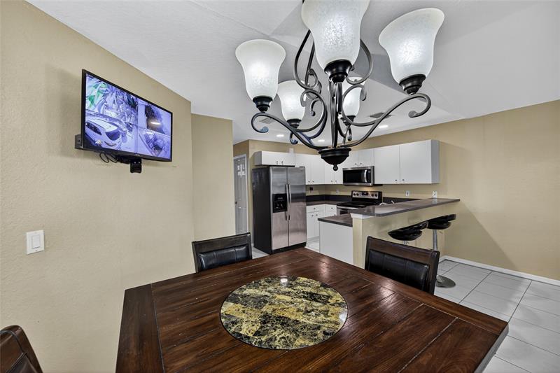 Image 18 of 51 For 85 Citrus Park Ln