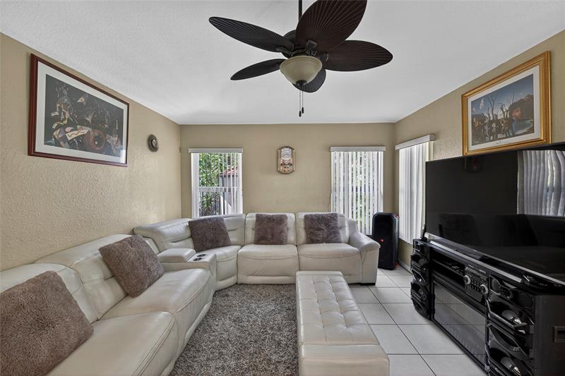 Image 19 of 51 For 85 Citrus Park Ln