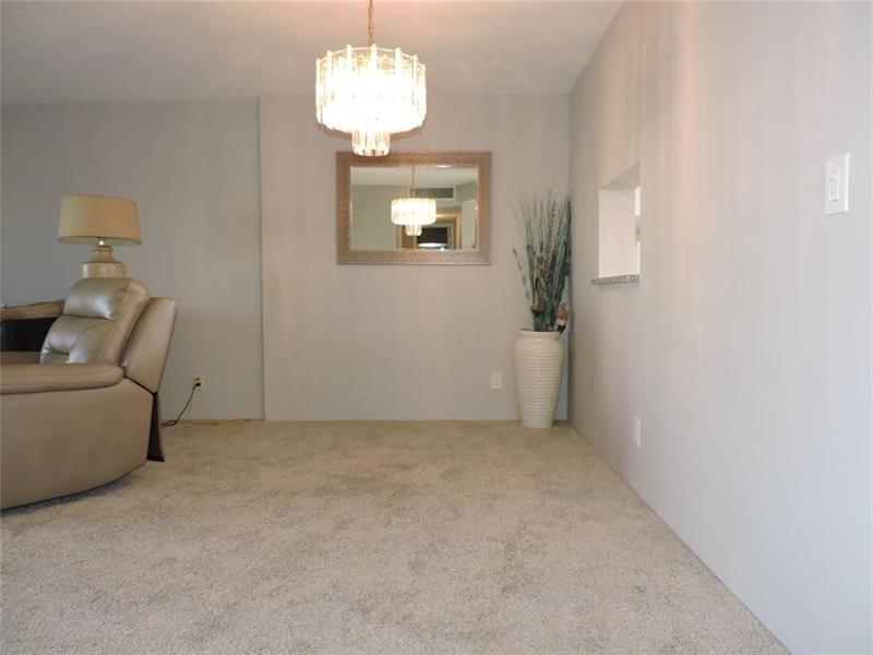 Image 5 of 18 For 441 3rd St  307