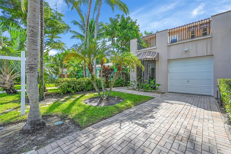 Details for 704 16th St  , Fort Lauderdale, FL 33315