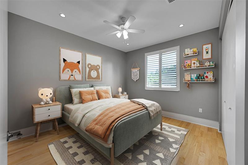 Image 31 of 55 For 704 16th St  