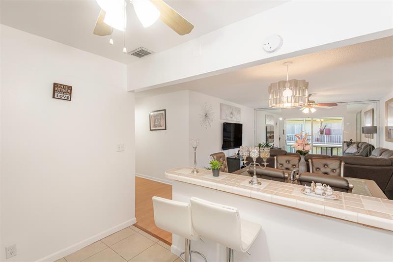 Image 12 of 27 For 4123 88th Ave  206