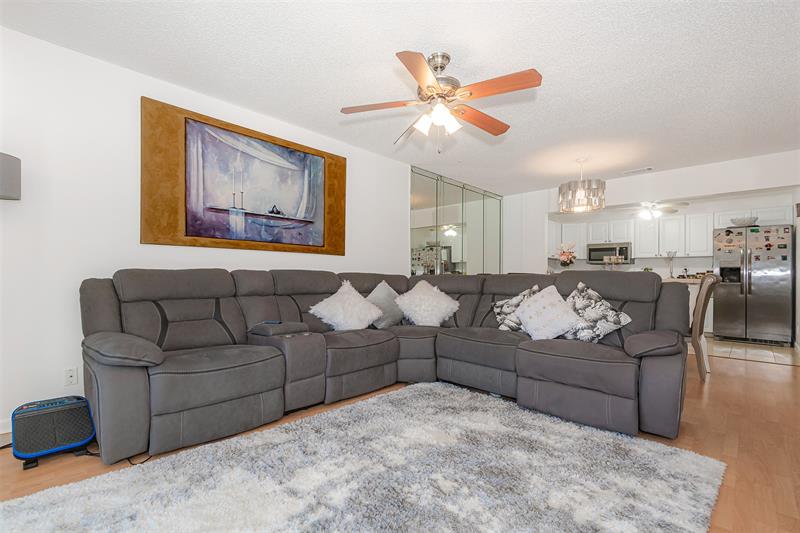 Image 5 of 27 For 4123 88th Ave  206