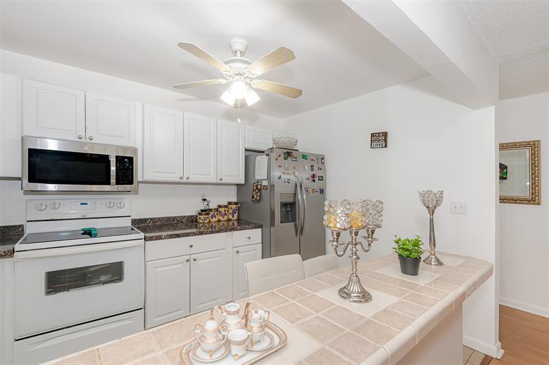 Image 9 of 27 For 4123 88th Ave  206