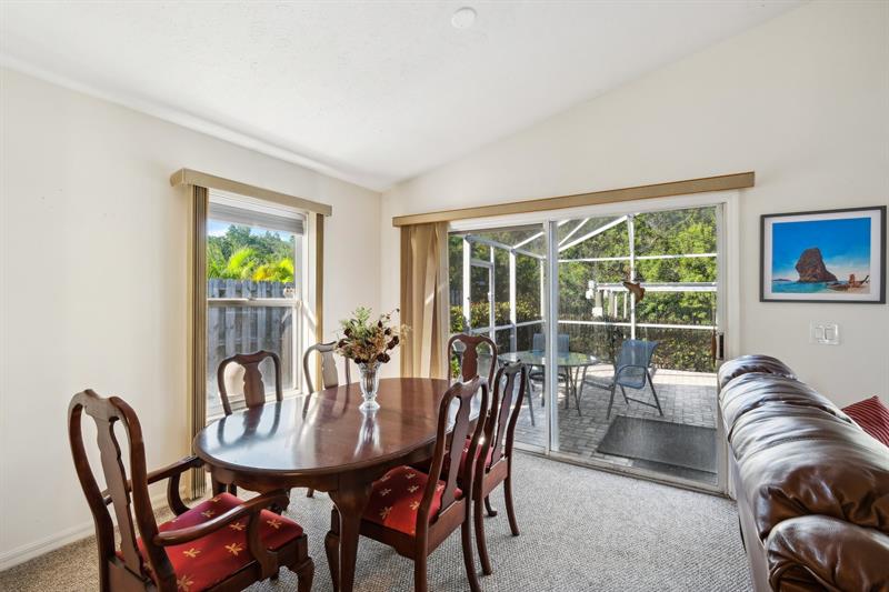 Image 6 of 42 For 212 14th Pl  