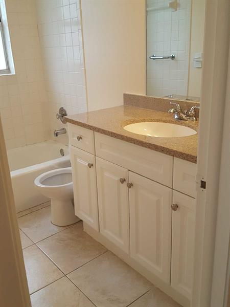 Image 13 of 23 For 104 10th St  101