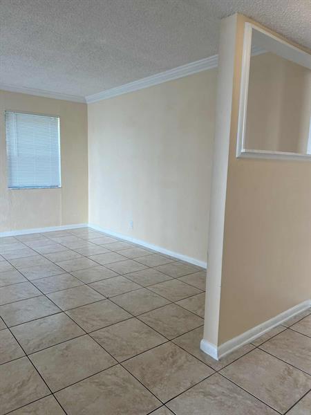 Image 6 of 23 For 104 10th St  101