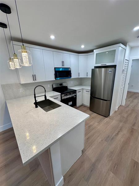 Image 3 of 7 For 1282 35th St