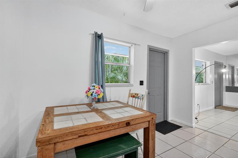 Image 11 of 20 For 274 9th St  2