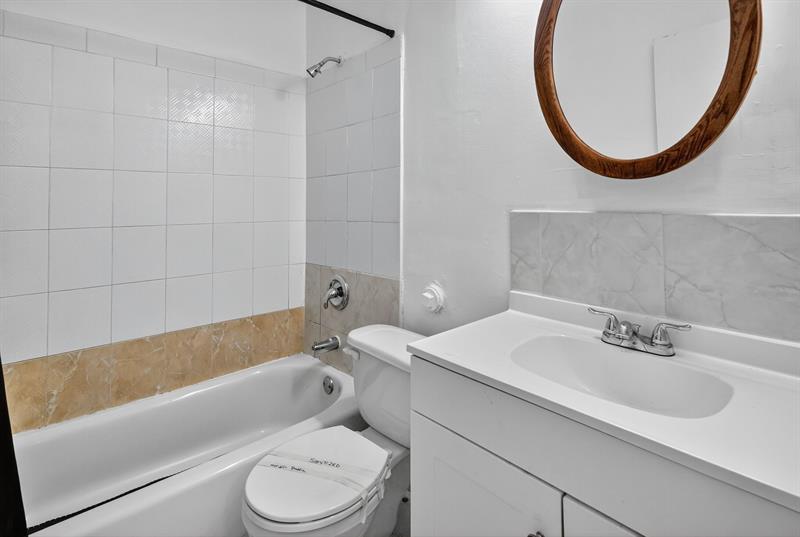 Image 16 of 20 For 274 9th St  2
