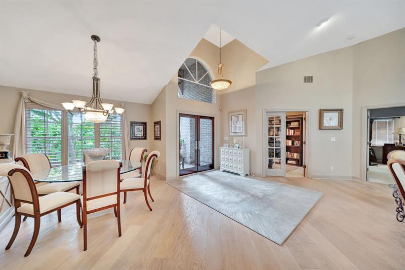 Image 22 of 73 For 4944 Chardonnay Dr