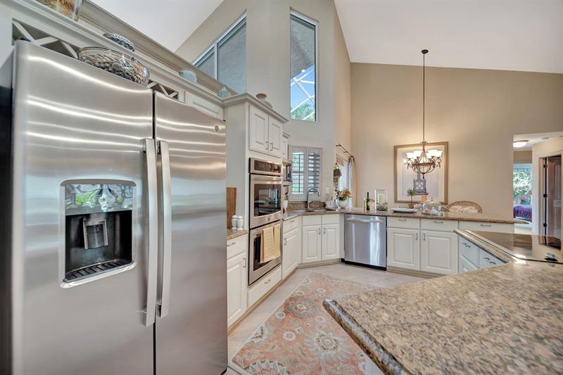 Image 7 of 73 For 4944 Chardonnay Dr