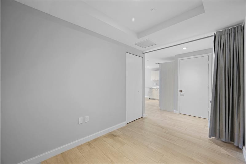 Image 15 of 21 For 45 9th St  2602