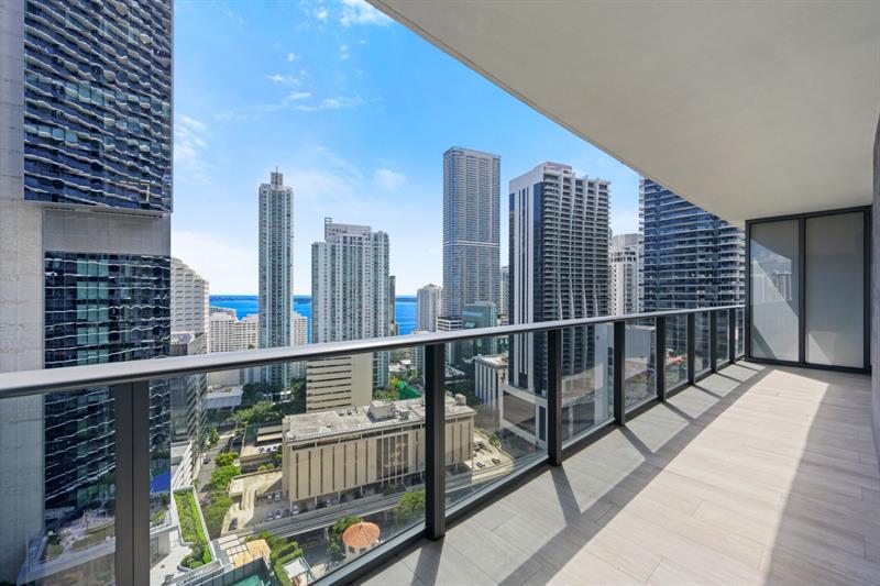 Image 4 of 21 For 45 9th St  2602