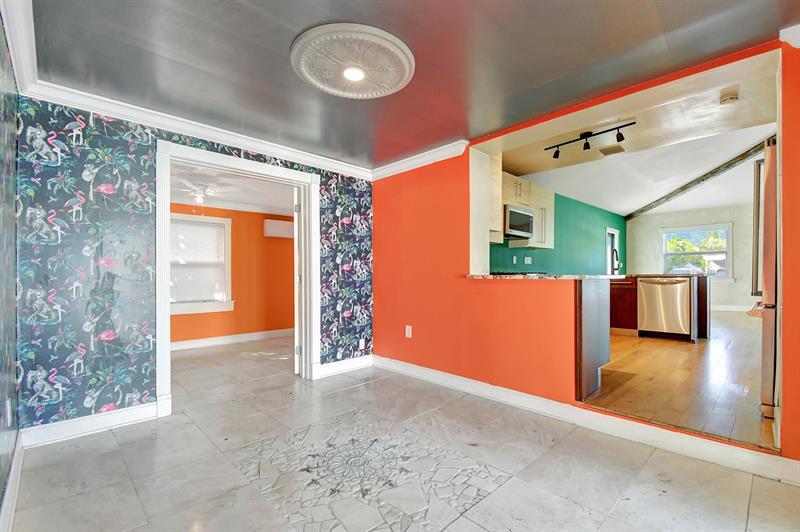 Image 20 of 35 For 1448 Funston St