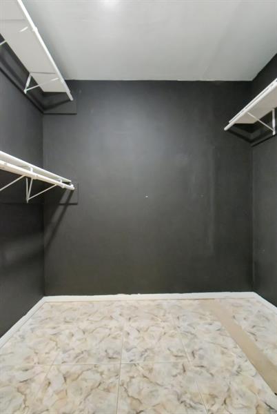 Image 30 of 35 For 1448 Funston St