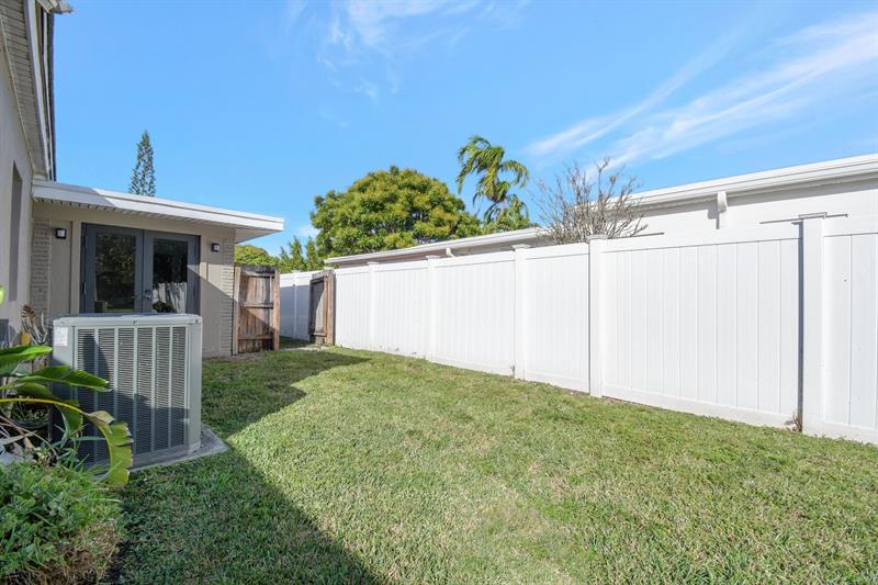 Image 35 of 35 For 1448 Funston St