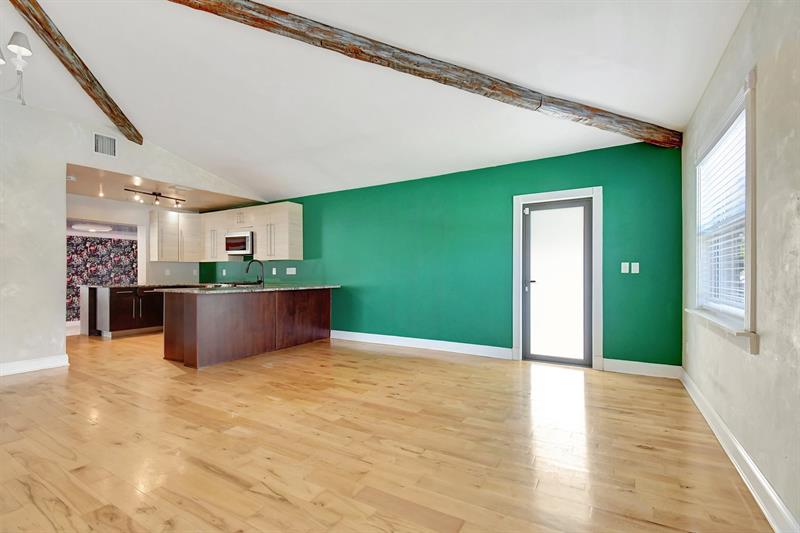 Image 5 of 35 For 1448 Funston St