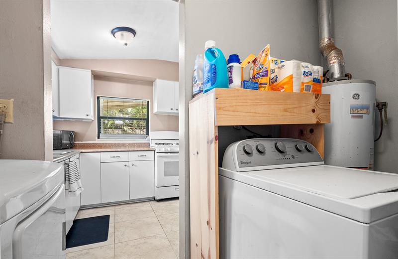 Image 19 of 38 For 3431 15th Ct