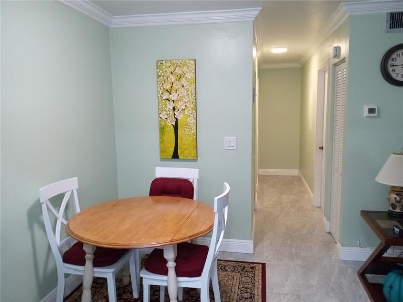 Image 14 of 36 For 2010 Fillmore St  303