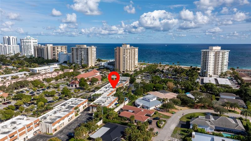 Image 11 of 21 For 5555 Ocean Blvd  11