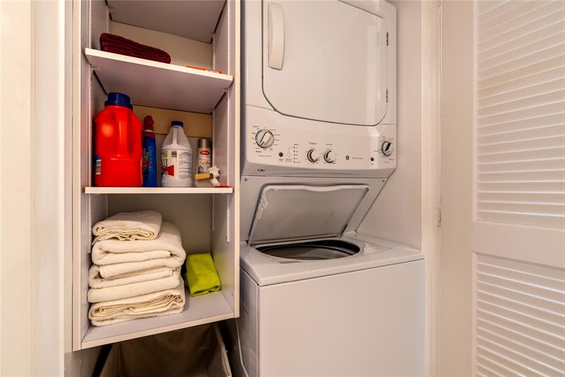 Image 12 of 21 For 5555 Ocean Blvd  11