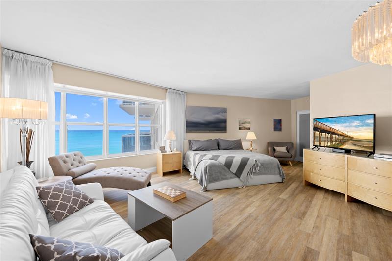 Image 3 of 46 For 3700 Galt Ocean Dr  702