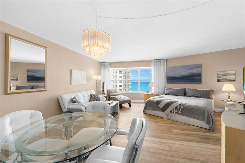 Image 4 of 46 For 3700 Galt Ocean Dr  702